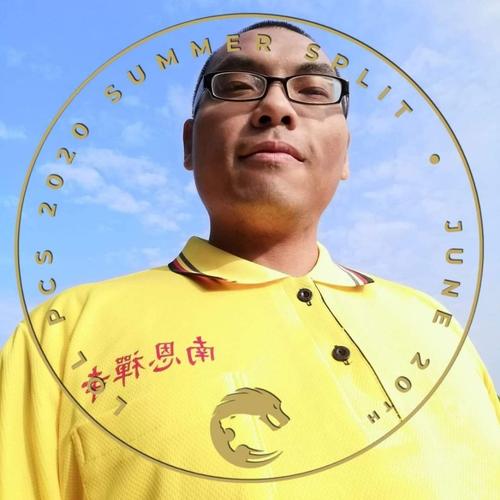 我是29岁年轻男人 我秀上我最酷炫大照 泰国... 来自刘育瑄gods